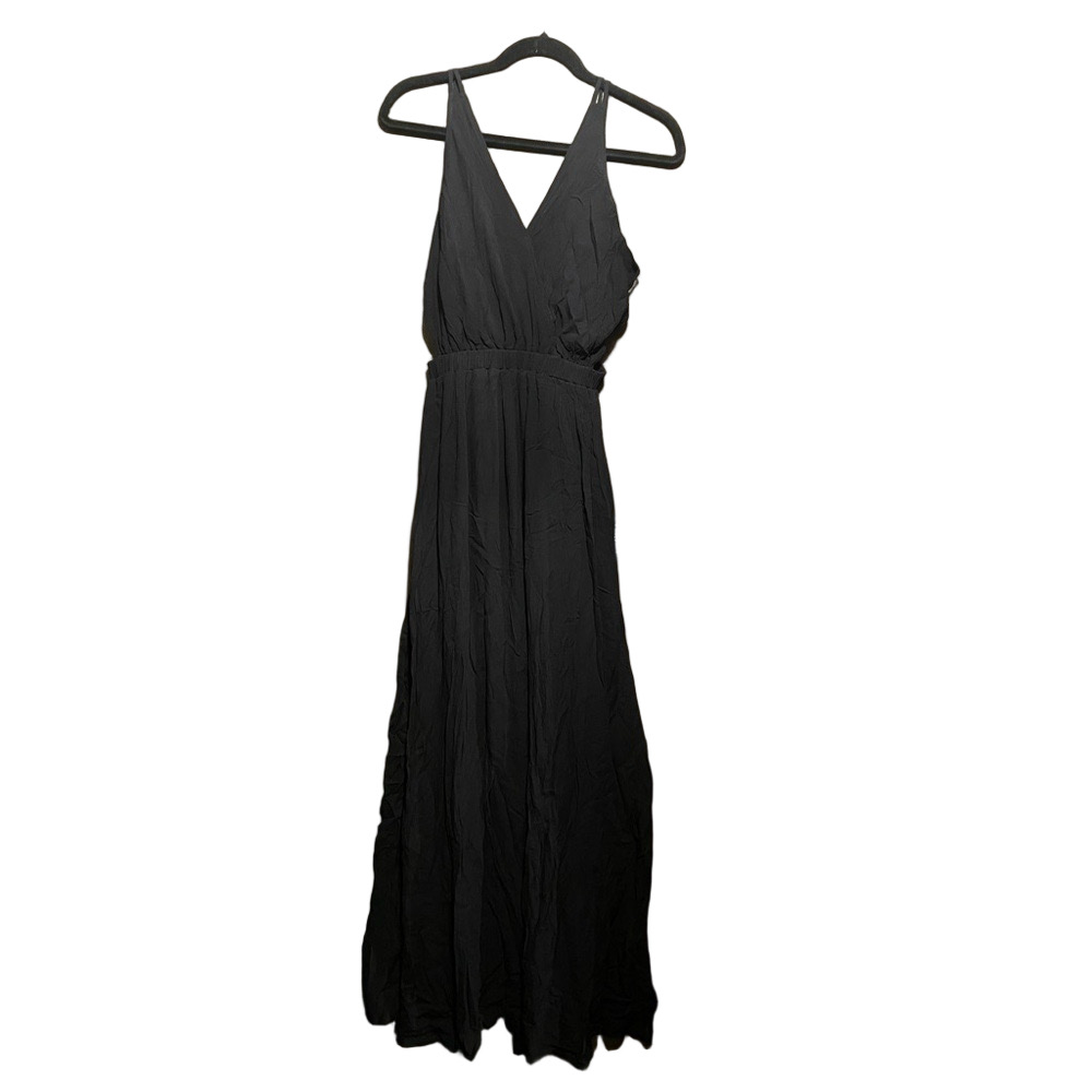 Lulu's Open Back Black Dress